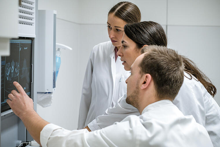 Klinik Vincentinum Augsburg Diagnostik Wirbelsauelenchirurgie